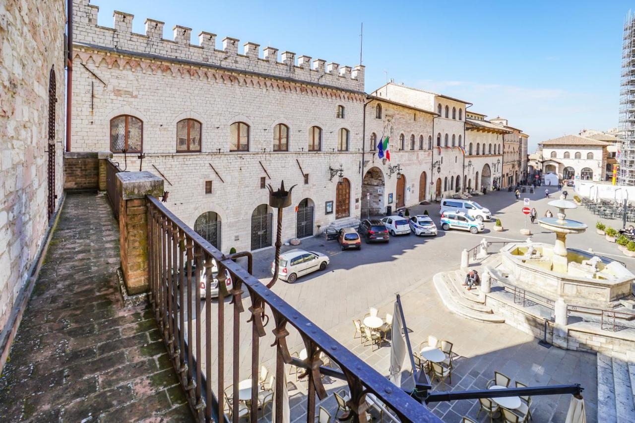 Ogni Finestra E Un Quadro - Appartamento Ad Asís Exterior foto